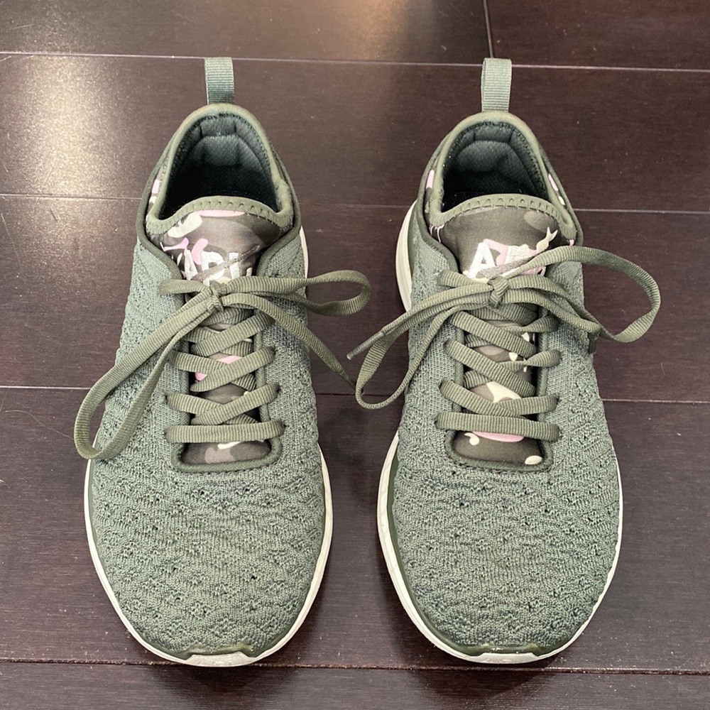 Apl Techloom Phantom Sneakers Size 6.5 - image 1